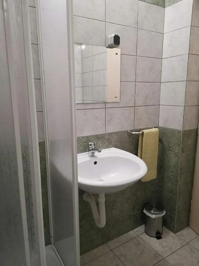 Apartments By The Sea Seline, Paklenica - 17955 Starigrad Paklenica