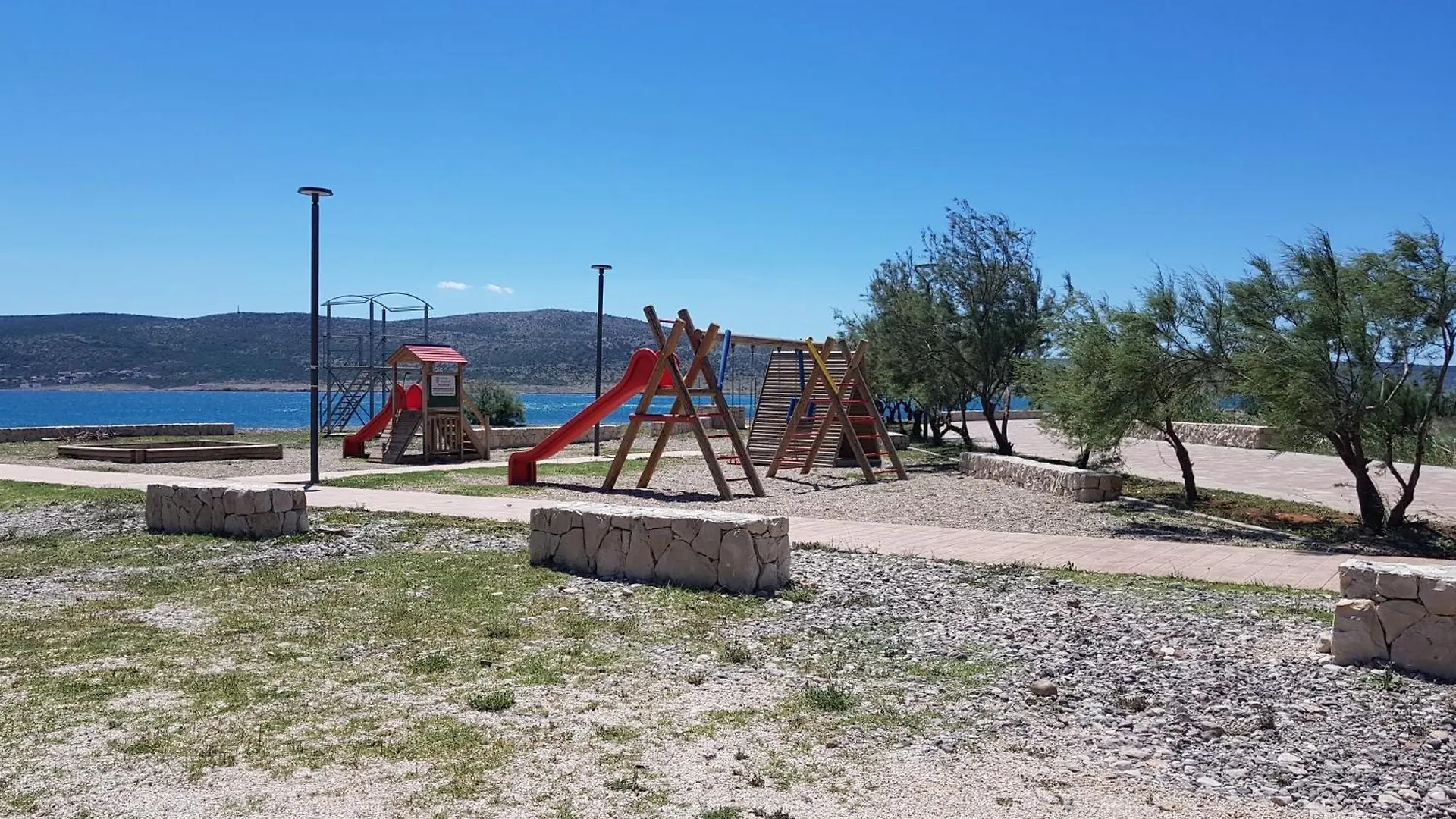 Apartments By The Sea Seline, Paklenica - 17955 Starigrad Paklenica